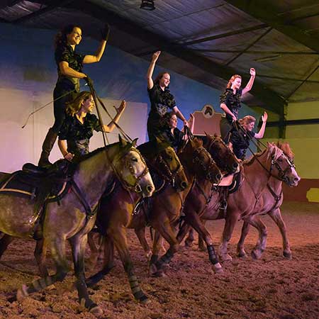Zagal Cabaret Spectacle équestre La Palmyre Charente Maritime Nouvelle Aquitaine