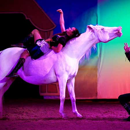 Zagal Cabaret Spectacle équestre La Palmyre Charente Maritime Nouvelle Aquitaine